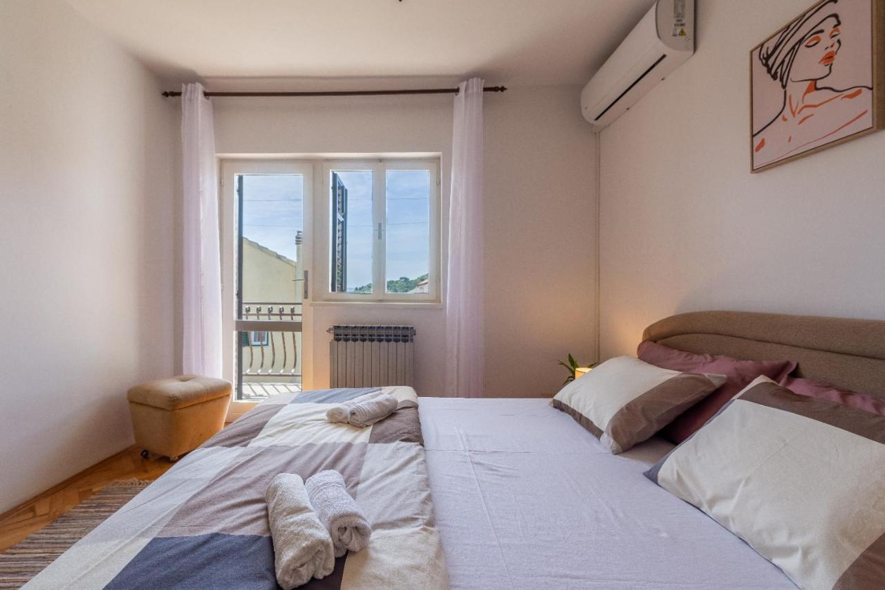 Apartments Dida Frane In シベニク エクステリア 写真