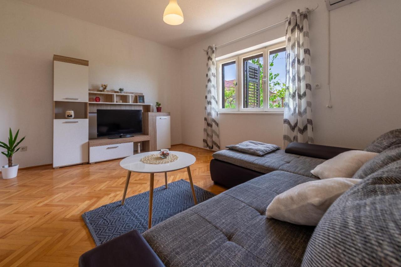 Apartments Dida Frane In シベニク エクステリア 写真