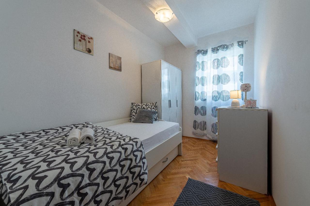 Apartments Dida Frane In シベニク エクステリア 写真