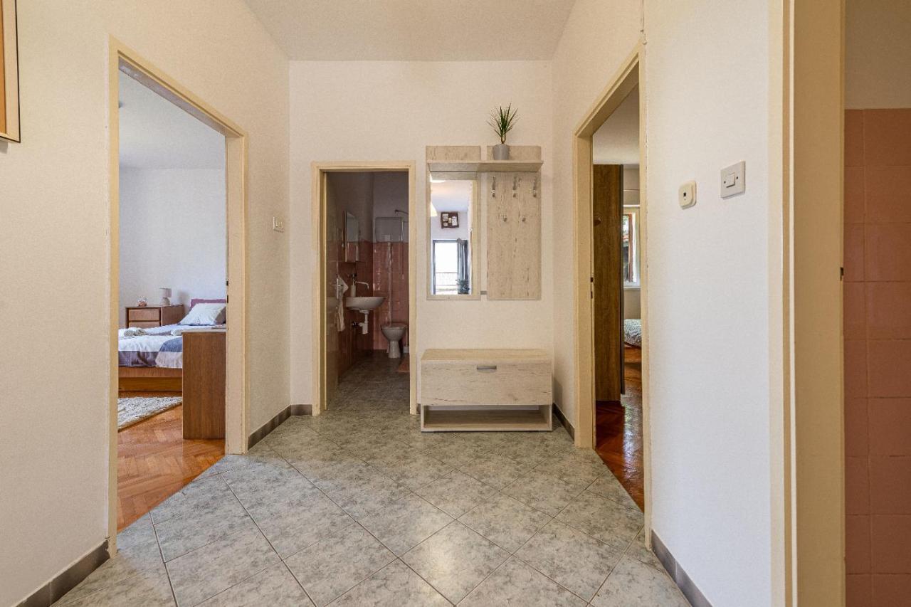 Apartments Dida Frane In シベニク エクステリア 写真